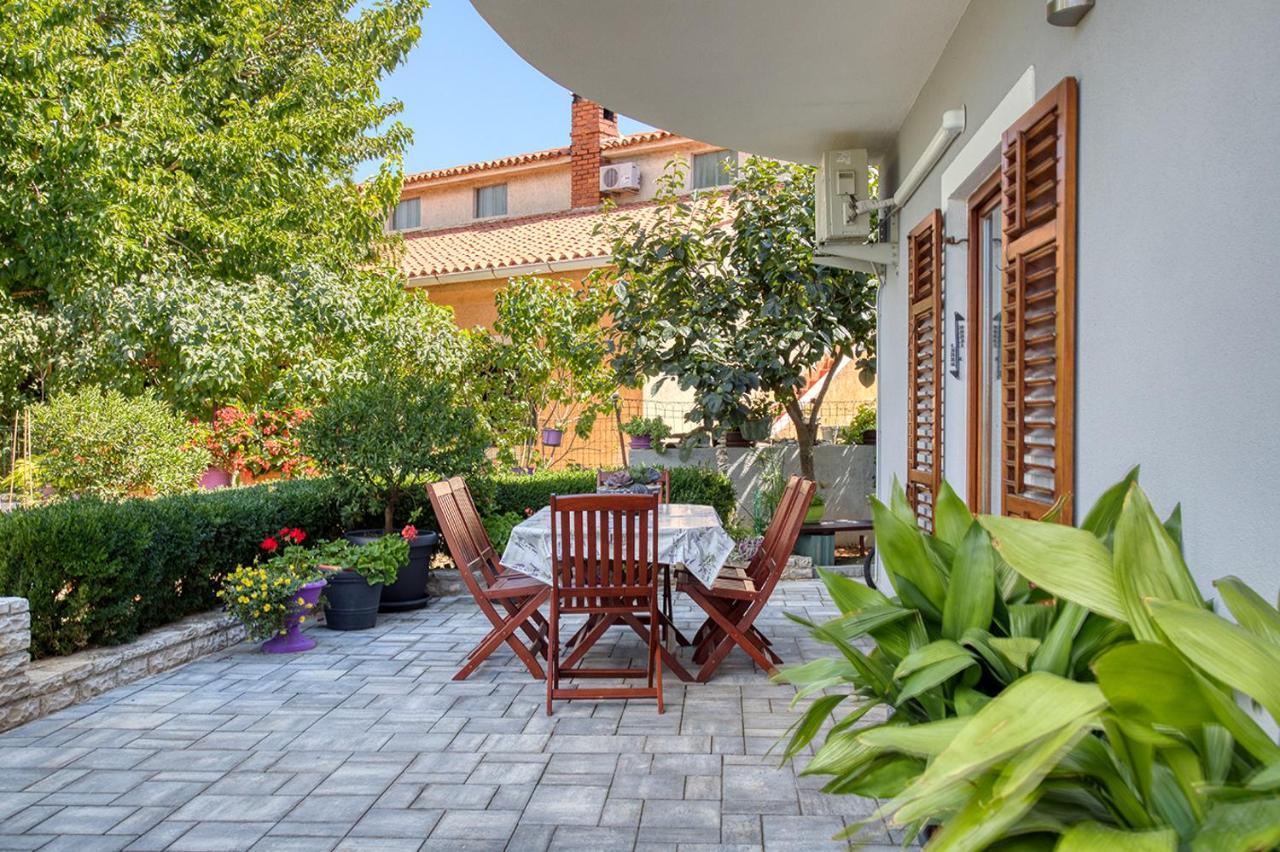 Apartment Nela Vinkuran Kültér fotó