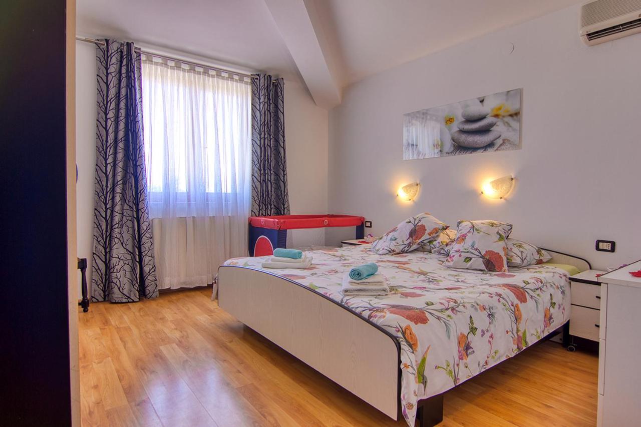 Apartment Nela Vinkuran Kültér fotó