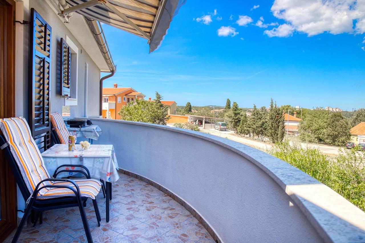 Apartment Nela Vinkuran Kültér fotó